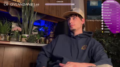 Dylan Daniel 7.8 online show from 12.02.24