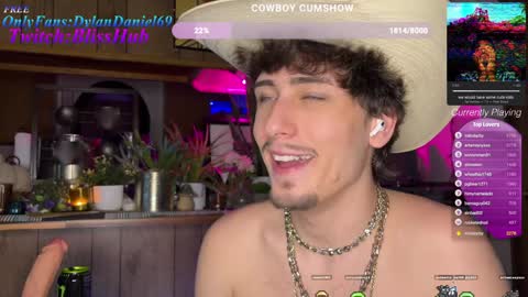 Dylan Daniel 7.8 online show from 12.07.24