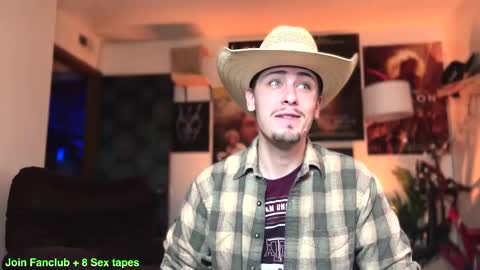 Dylan Daniel 7.8 online show from 02.12.25