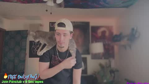 Dylan Daniel 7.8 online show from 02.25.25