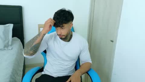 Snapshot of dylanrivera_ chatting on 07.19.26 Dylan Rivera online show from 07.19.26