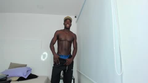 Dylan Taylor online show from 01.17.25