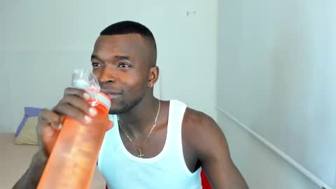 Dylan Taylor online show from 01.23.25