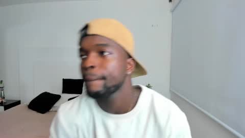 Dylan Taylor online show from 03.02.25