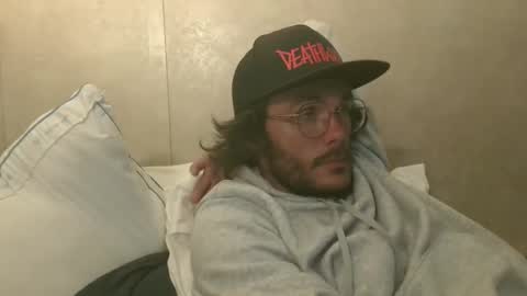 Snapshot of dylp400 chatting on 12.24.24 dylp400 online show from 12.24.24