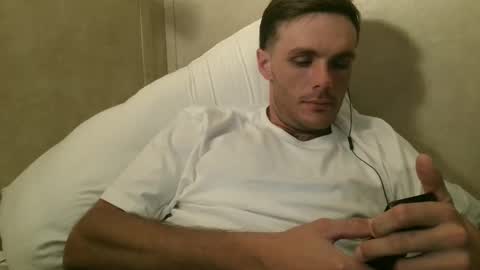 Snapshot of dylp400 chatting on 12.30.24 dylp400 online show from 12.30.24