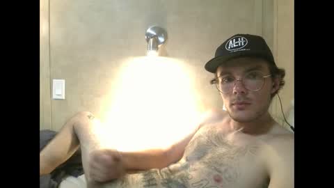 Snapshot of dylp400 chatting on 03.10.25 dylp400 online show from 03.10.25