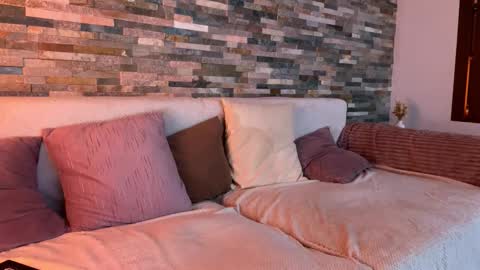 dymonted online show from 11.27.25