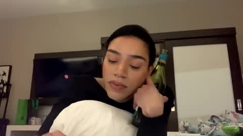 Snapshot of dynasty313 chatting on 01.07.25 Dynasty online show from 01.07.25