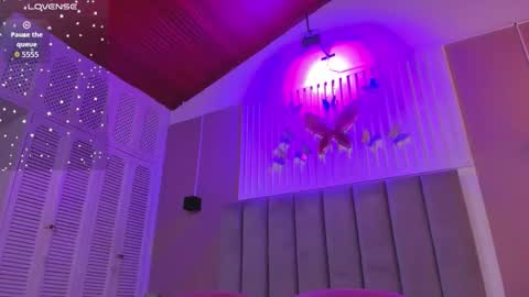 Juana online show from 10.03.25