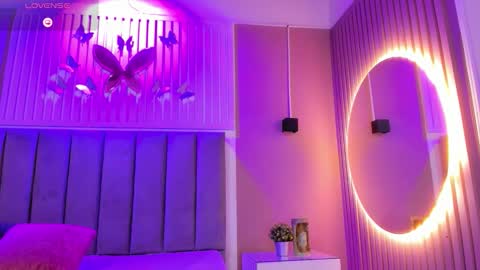 Juana online show from 10.18.25