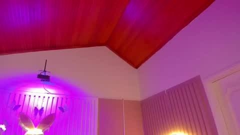 Juana online show from 11.18.25