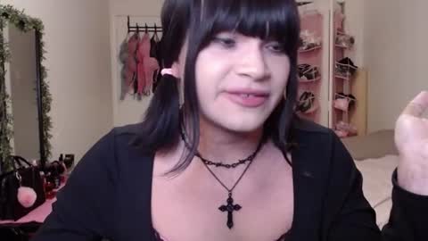 Ella online show from 07.10.26