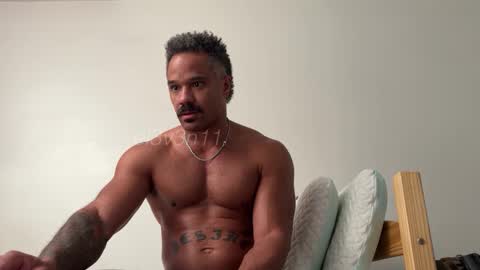 Snapshot of e13ven11 chatting on 09.16.25 Formally known as Virus of Life online show from 09.16.25