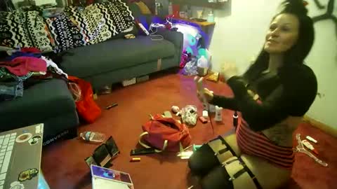 Kryztal Klear Jaxx online show from 01.06.25