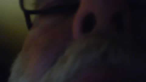 Snapshot of earl52 chatting on 07.11.26 earl52 online show from 07.11.26