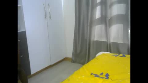 east_queen online show from 01.19.25