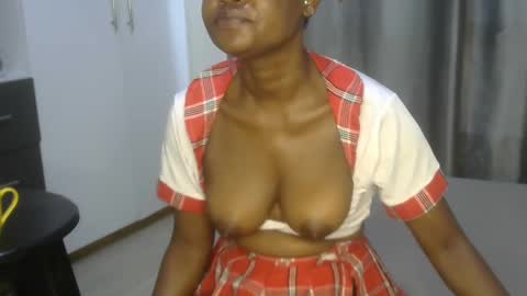 east_queen online show from 02.02.25