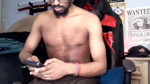 Snapshot of easybreezy20 chatting on 12.13.24 TWITTER INSTAGRAM easybreezy20 ONLINE 1230 AM TO 7AM online show from 12.13.24