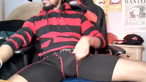 Snapshot of easybreezy20 chatting on 12.26.24 TWITTER INSTAGRAM easybreezy20 ONLINE 1230 AM TO 7AM online show from 12.26.24