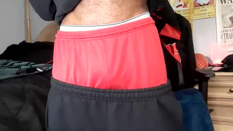 Snapshot of easybreezy20 chatting on 01.05.25 TWITTER INSTAGRAM easybreezy20 ONLINE 1230 AM TO 7AM online show from 01.05.25