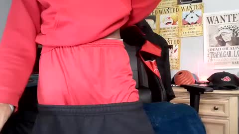 Snapshot of easybreezy20 chatting on 01.07.25 TWITTER INSTAGRAM easybreezy20 ONLINE 1230 AM TO 7AM online show from 01.07.25