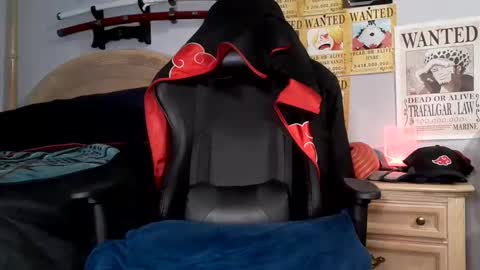 Snapshot of easybreezy20 chatting on 01.15.25 TWITTER INSTAGRAM easybreezy20 ONLINE 1230 AM TO 7AM online show from 01.15.25