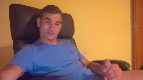 Snapshot of easystyle1 chatting on 07.31.26 Andrew online show from 07.31.26