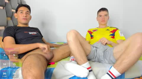 Snapshot of eat_twinks chatting on 10.02.25 INDEPENDENT MODELS online show from 10.02.25