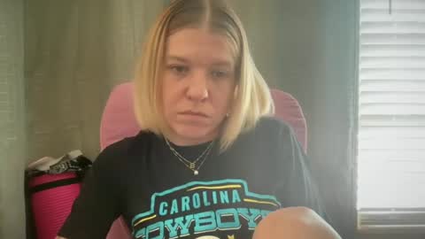 Snapshot of ebony8ivory chatting on 06.19.26 americnbarbie online show from 06.19.26