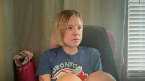 Snapshot of ebony8ivory chatting on 07.17.26 americnbarbie online show from 07.17.26