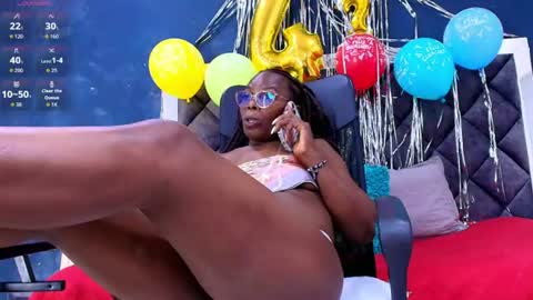 Snapshot of ebony__jheim chatting on 07.10.26 jheim online show from 07.10.26