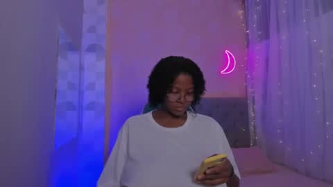 Snapshot of ebony_colombian chatting on 01.12.25 Andrea online show from 01.12.25