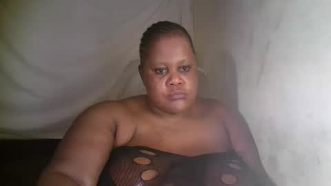 ebony_magixs online show from 04.18.26