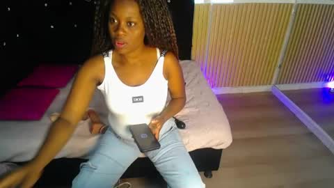 ebony_rizon online show from 06.08.26