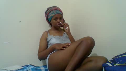 Snapshot of ebony_sluttt chatting on 02.06.26 ebony_sluttt online show from 02.06.26