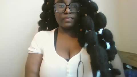 ebonybigtitqueen3 online show from 11.04.25