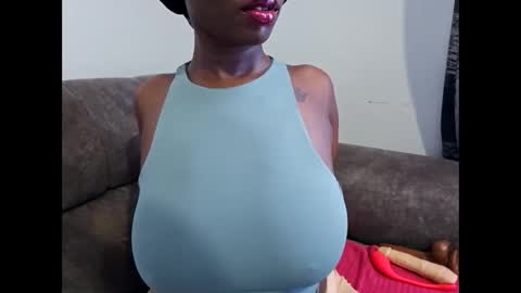 Ebony Melanie online show from 11.07.25