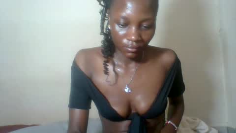Snapshot of ebonycutegal4 chatting on 07.24.26 MELLEN online show from 07.24.26