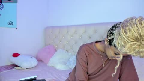 Queen Ebony online show from 03.11.26