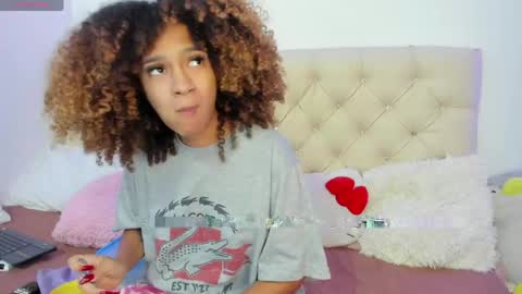 Queen Ebony online show from 04.18.26