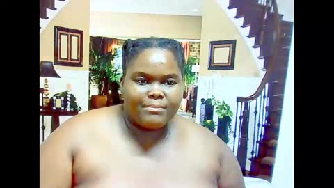 ebonyhotbuns4u2luv online show from 02.12.25