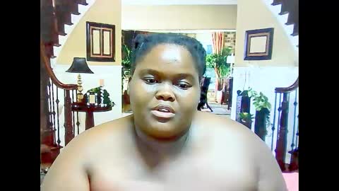 ebonyhotbuns4u2luv online show from 02.19.25