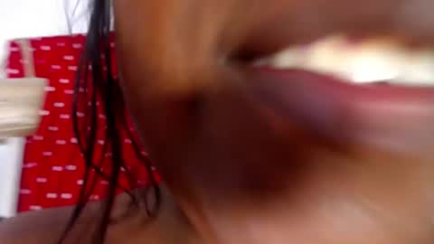 Snapshot of ebonyjdore chatting on 06.13.26 rosmary online show from 06.13.26