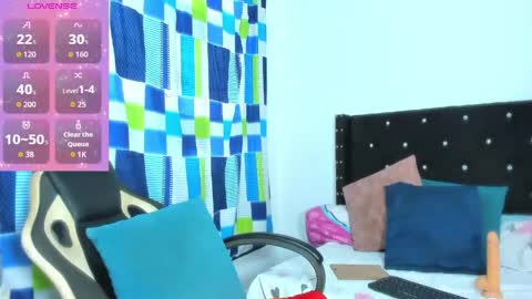 Snapshot of ebonylatinx chatting on 04.22.26 Angela online show from 04.22.26