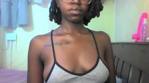 Ebonymuse2 online show from 05.21.26