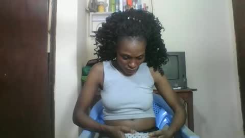 Snapshot of ebonyqueen4 chatting on 09.17.25 JACKLINE online show from 09.17.25