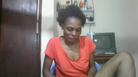 Snapshot of ebonyqueen4 chatting on 09.23.25 JACKLINE online show from 09.23.25