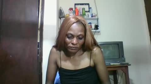 Snapshot of ebonyqueen4 chatting on 10.05.25 JACKLINE online show from 10.05.25