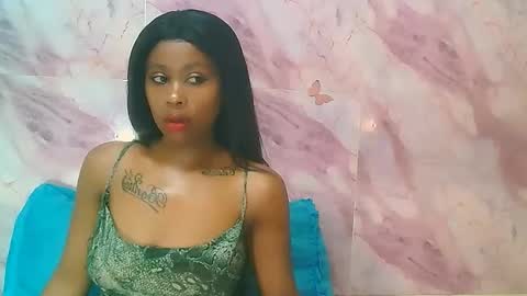 Snapshot of ebonysexyred chatting on 03.04.26 Lucy online show from 03.04.26